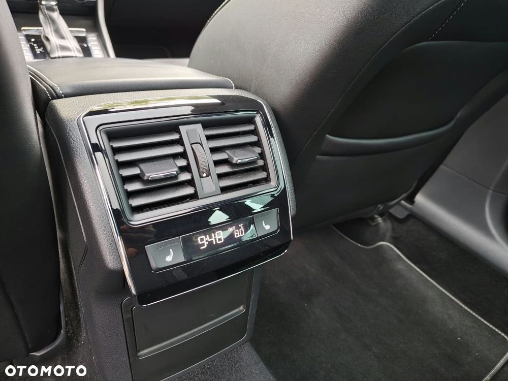 Skoda Superb 2.0 TSI 4x4 Sportline DSG - 34