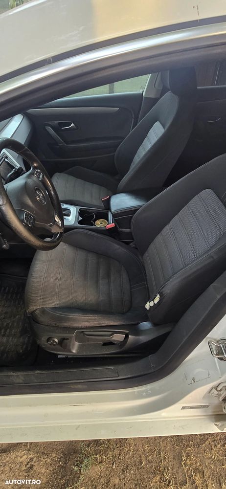 Volkswagen Passat CC 2.0 TDI DSG - 7