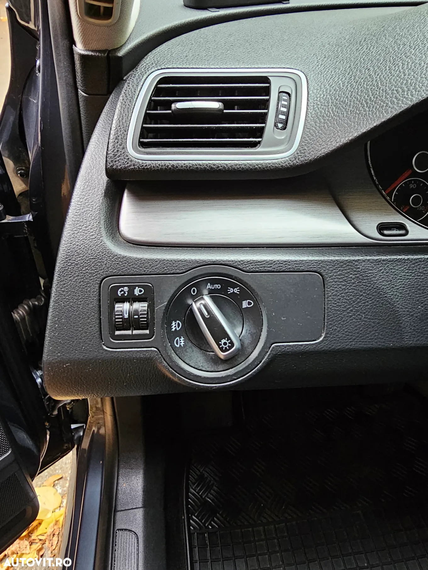 Volkswagen Passat - 2