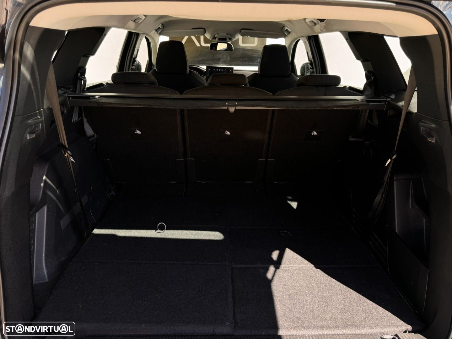 Peugeot 5008 1.5 BlueHDi Allure EAT8 - 22
