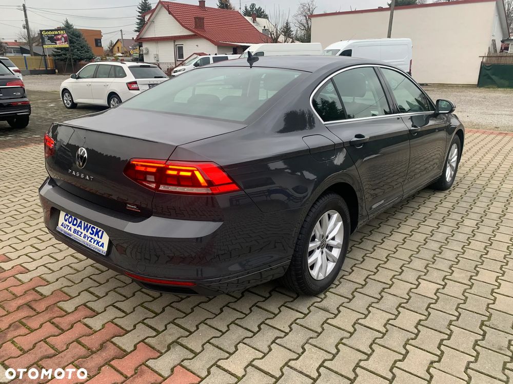 Volkswagen Passat 2.0 TDI EVO Business DSG - 8