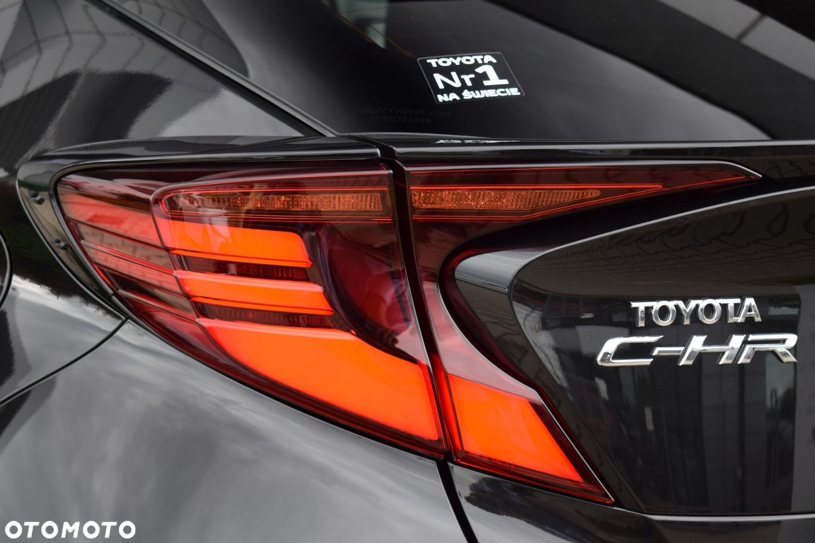 Toyota C-HR - 13