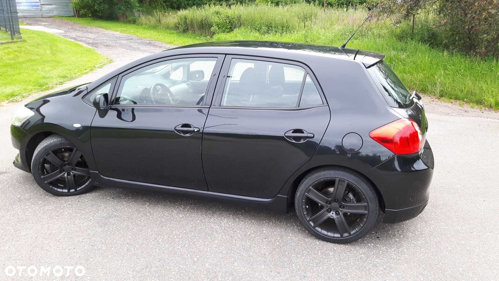 Toyota Auris - 3