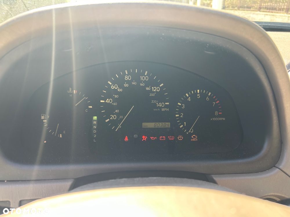 Lexus RX - 9
