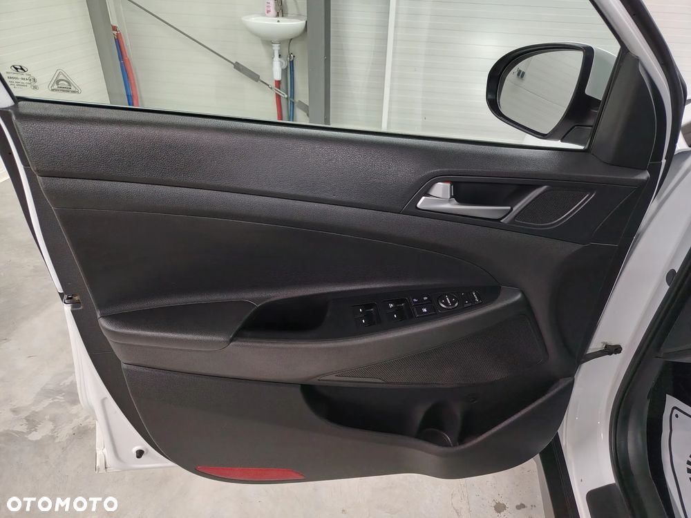 Hyundai Tucson 1.6 T-GDI TourdePologne 2WD - 22