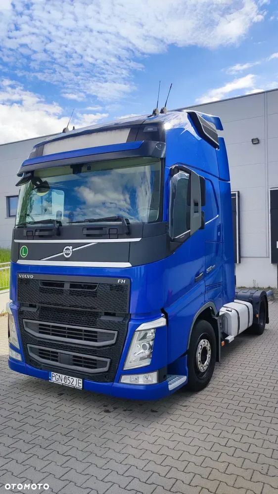 Volvo FH - 1