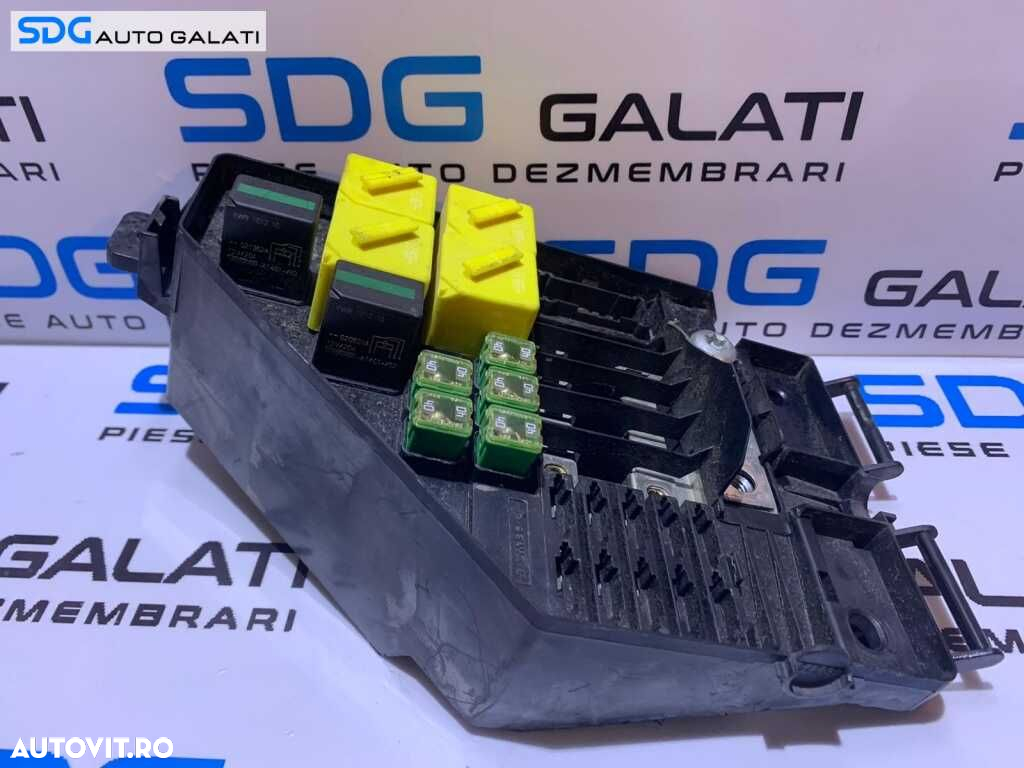 Tablou Panou Sigurante Rezistente Relee Land Rover Freelander 2.0 TD4 1998 - 2006 Cod YQE000271 122504050302 - 4