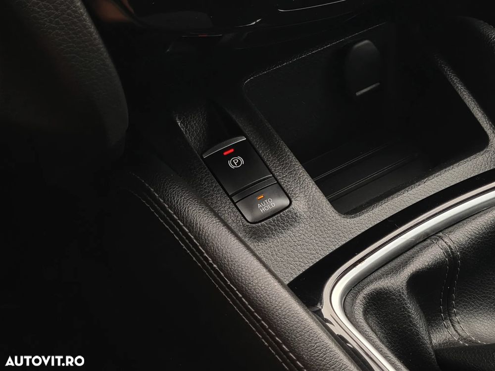 Nissan Qashqai 1.5 DCI Start/Stop Tekna - 30
