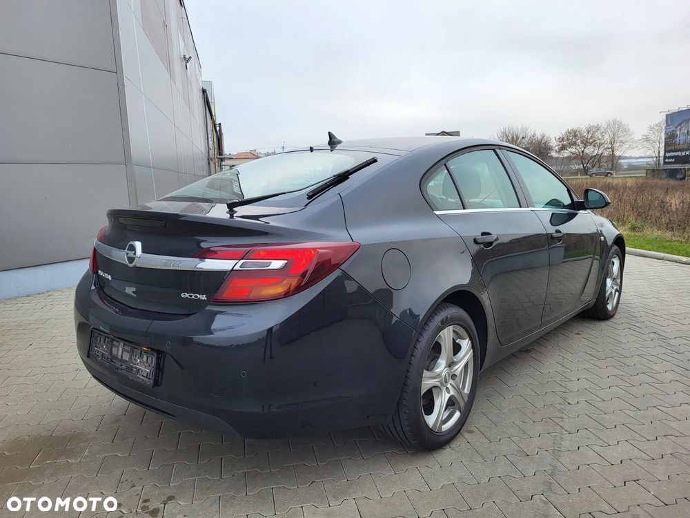 Opel Insignia - 4