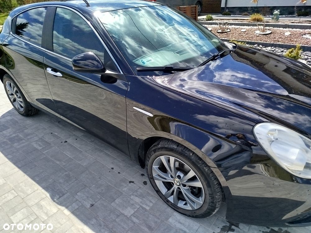 Alfa Romeo Giulietta - 2