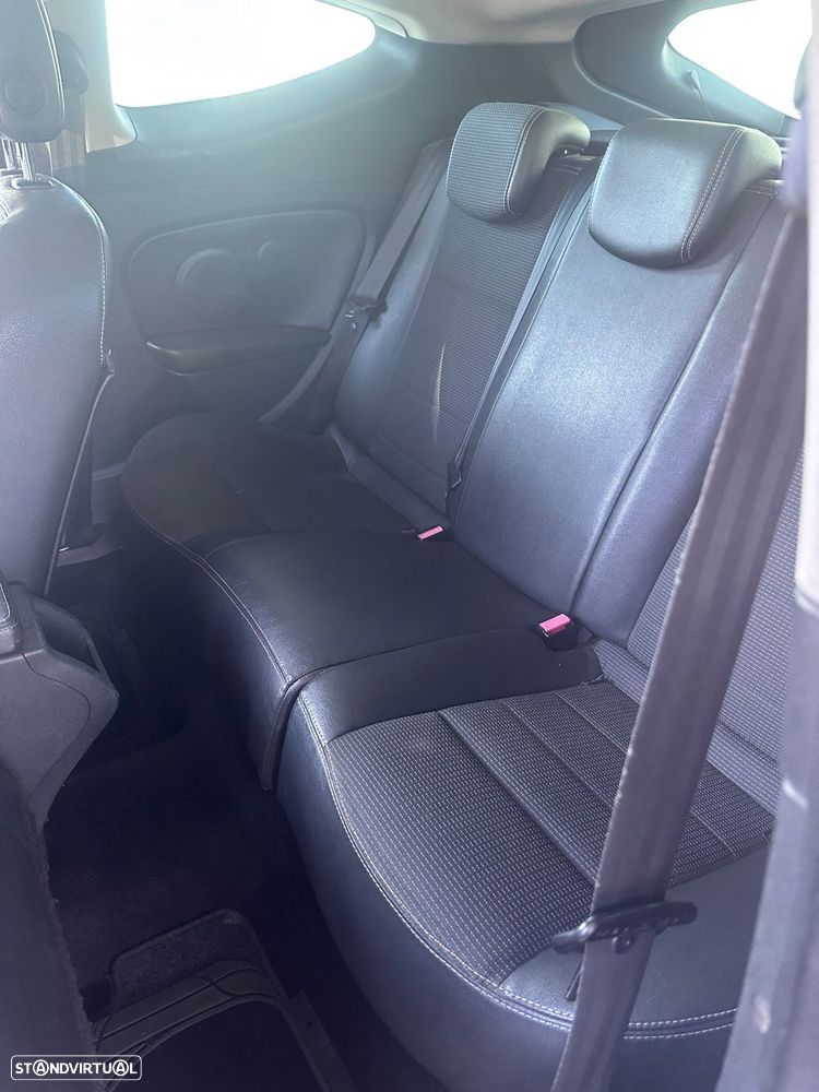 Renault Mégane Coupe 1.5 dCi GT Line EDC - 23