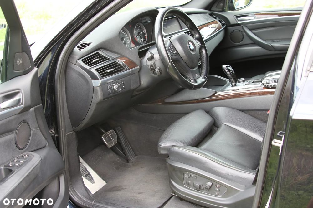 BMW X6 - 22
