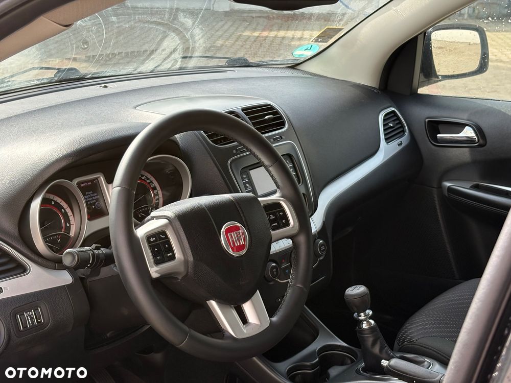 Fiat Freemont 2.0 Multijet Lounge - 9