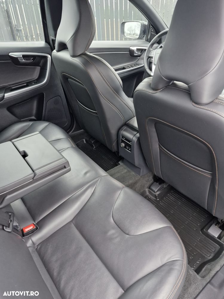 Volvo XC 60 D4 Geartronic Ocean Race - 10