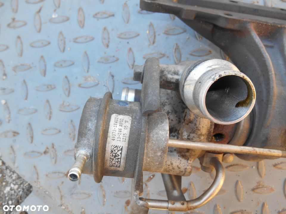 Turbo turbosprężarka Renault Clio IV Captur 0,9 TCE 66kW 90KM 2013r 144103742R 49373-18402 - 5