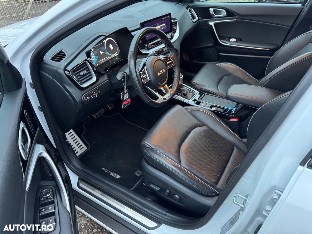 Kia XCeed 1.5 T-GDI 7DCT MHEV GT Line - 8