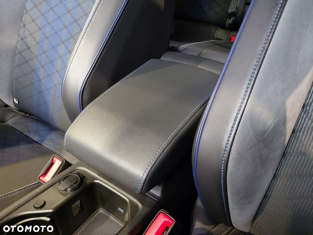 Volkswagen Golf 2.0 TSI 4Motion R DSG - 14