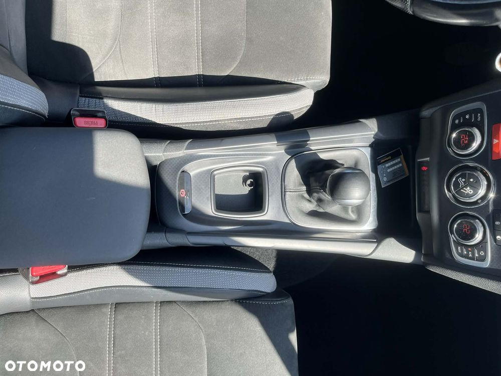 DS Automobiles DS 4 - 23