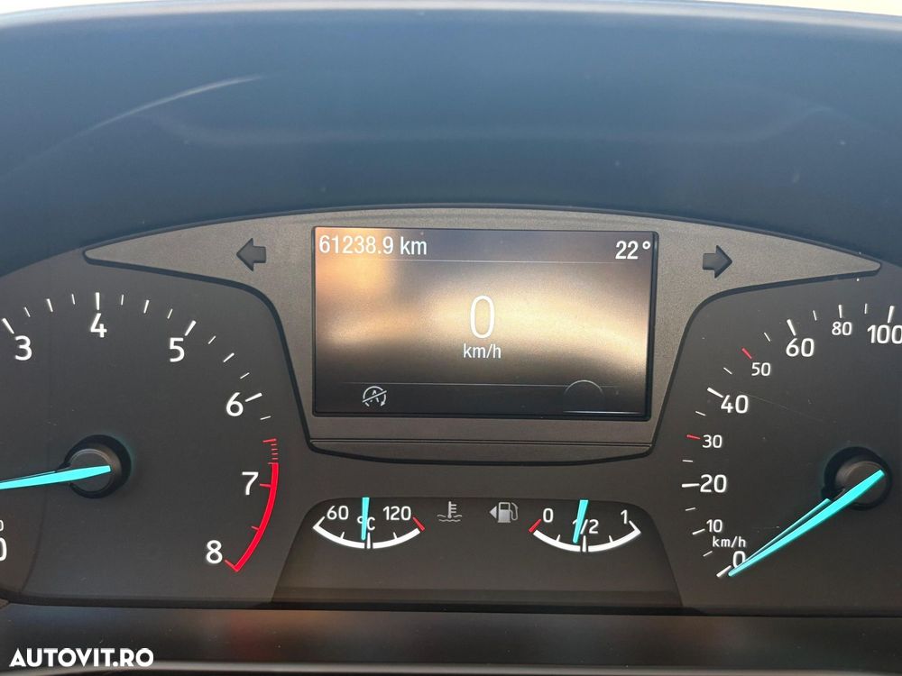 Ford Focus 1.0 EcoBoost Active - 11