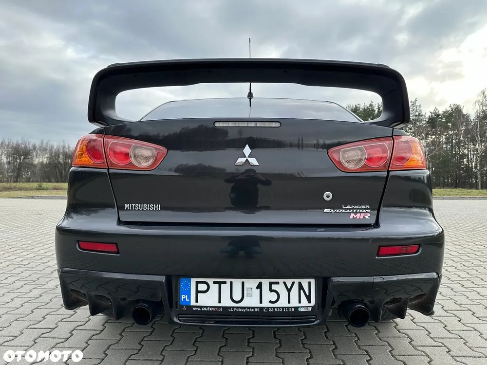 Mitsubishi Lancer Evolution - 11