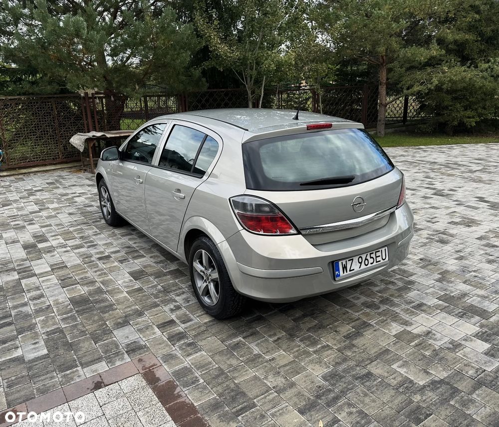 Opel Astra 1.6 Enjoy - 3