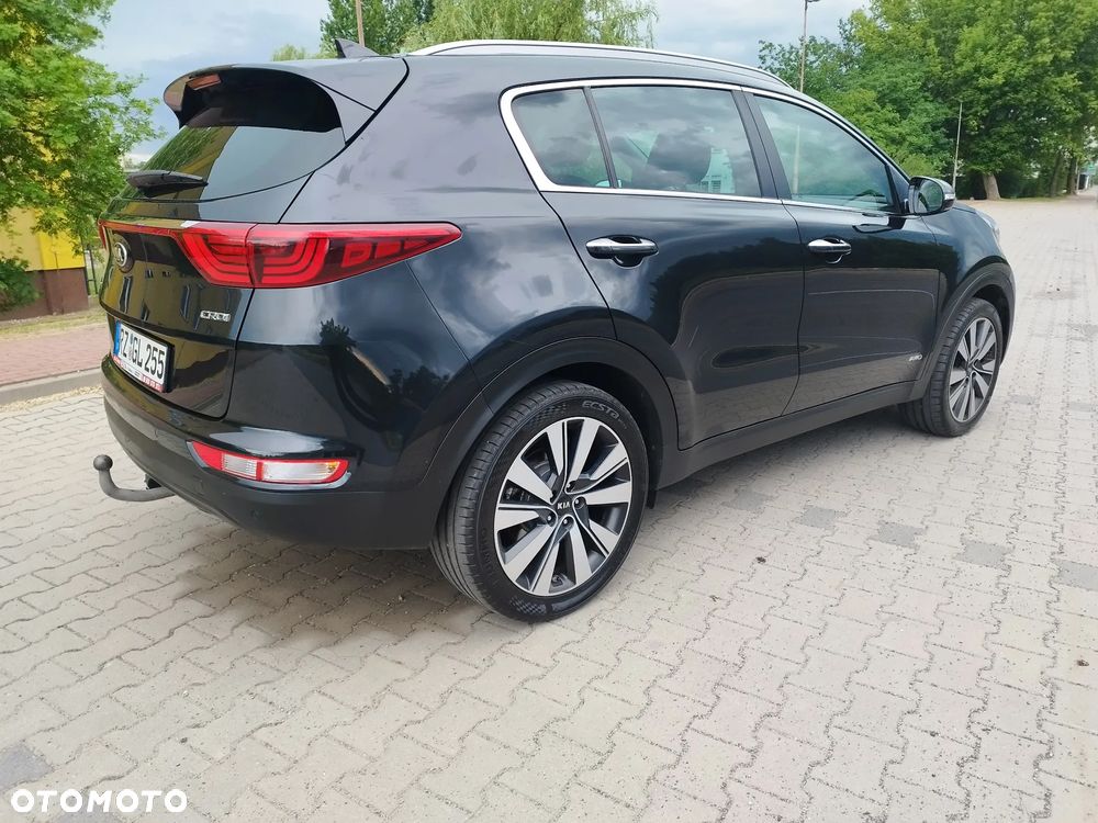 Kia Sportage 2,0 CRDI AWD Dream-Team Edition - 21