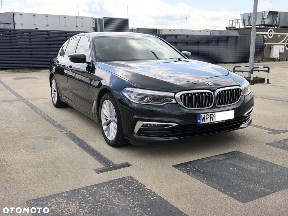BMW Seria 5 520d xDrive Luxury Line sport - 2
