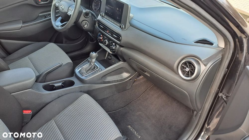 Hyundai Kona - 10