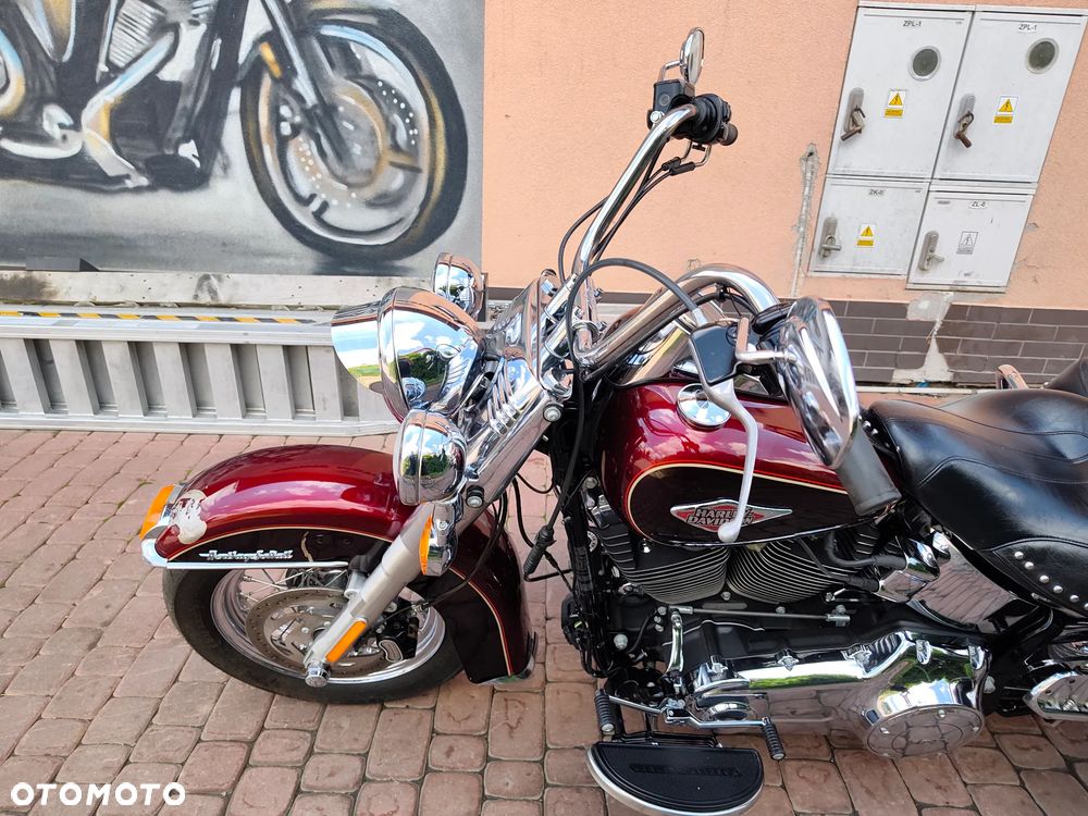 Harley-Davidson Softail Heritage Classic - 25