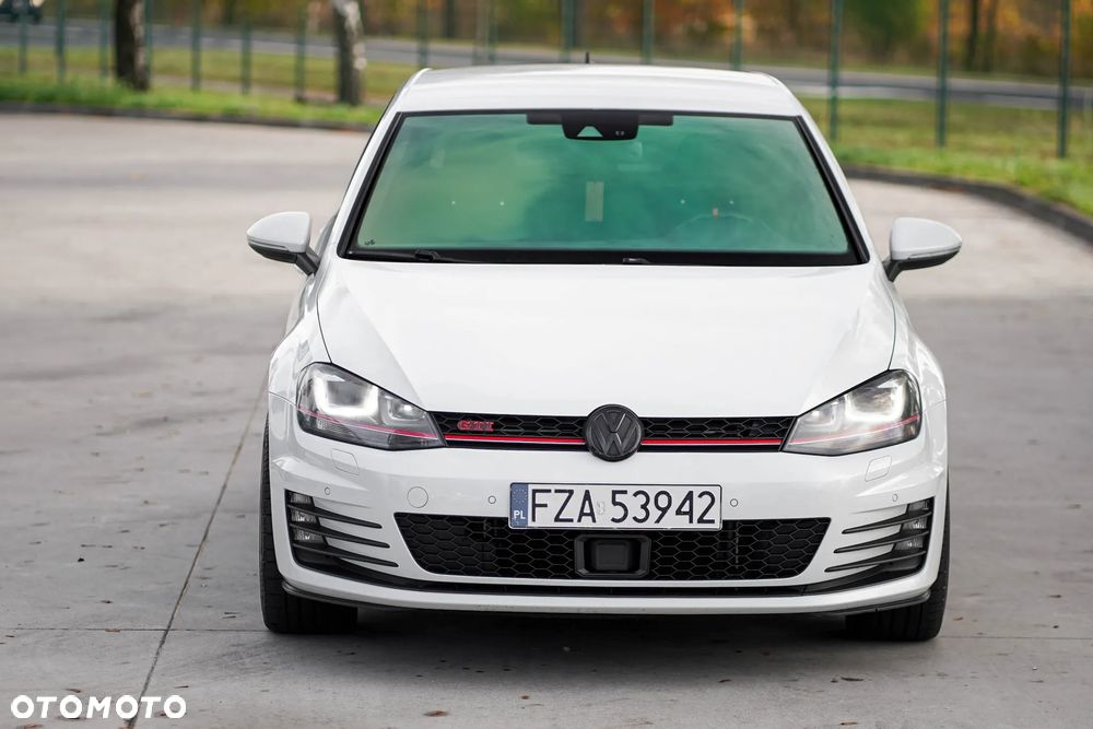 Volkswagen Golf 2.0 TSI BMT GTI Performance - 1