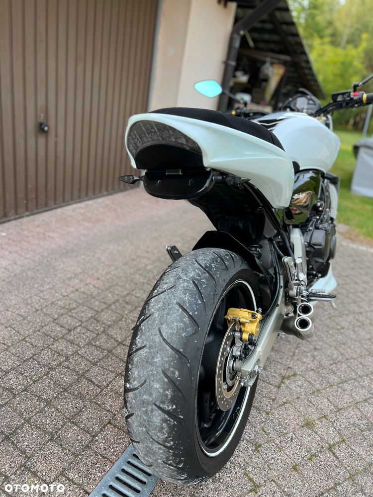Honda Hornet - 9