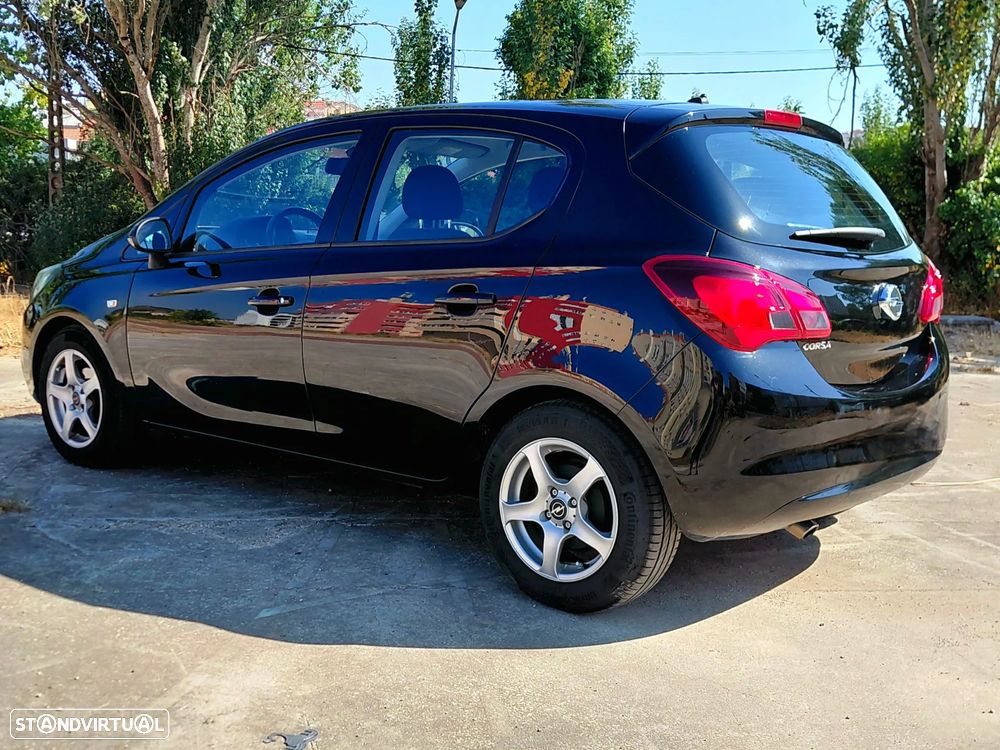 Opel Corsa 1.2 120 Anos - 8