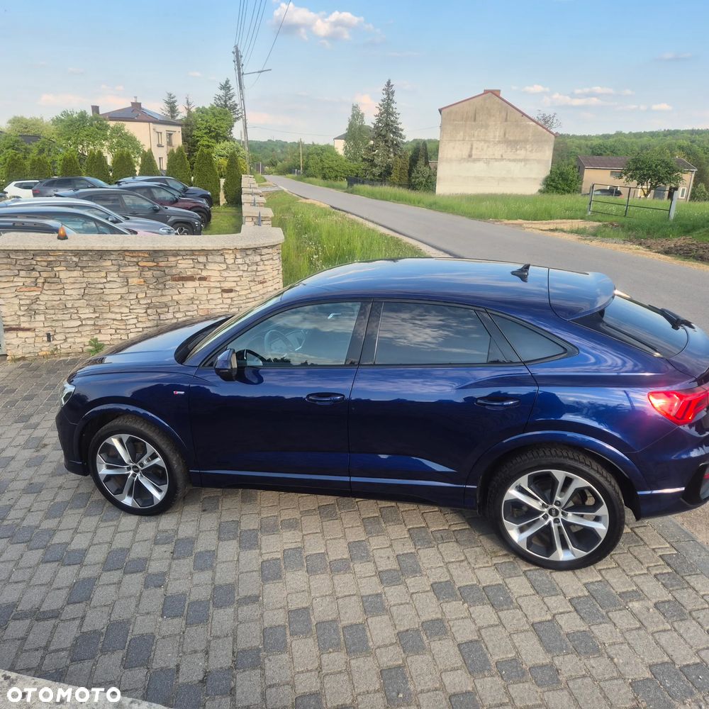 Audi Q3 Sportback 35 TDI S tronic S line - 2