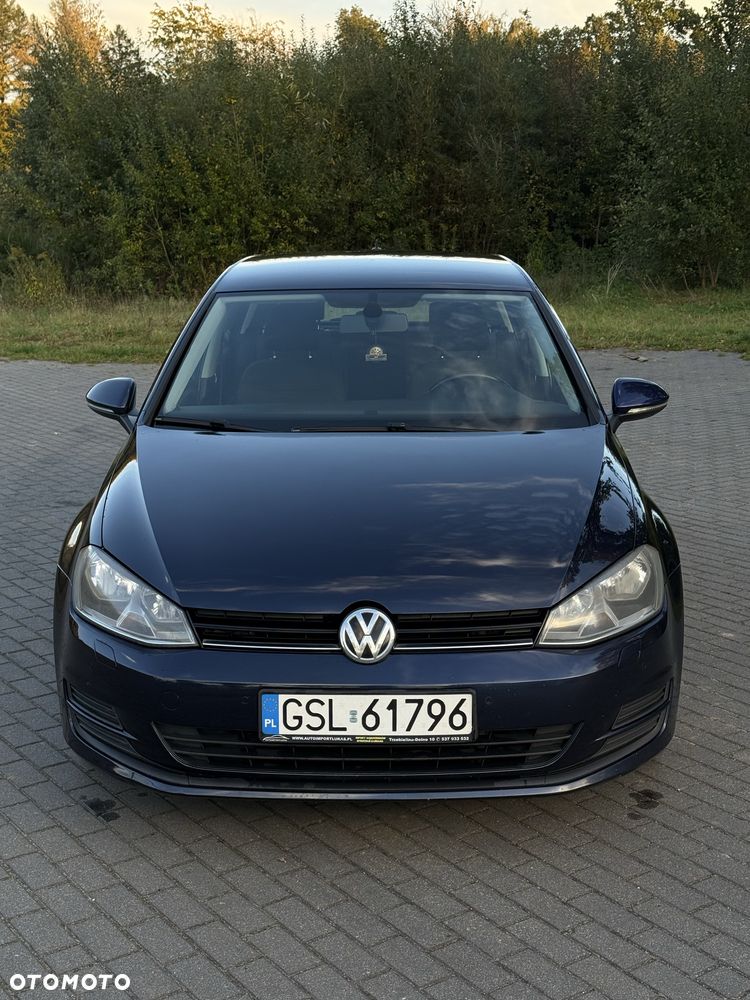 Volkswagen Golf - 5