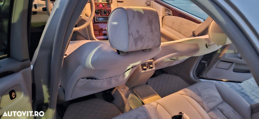 Mercedes-Benz E - 14