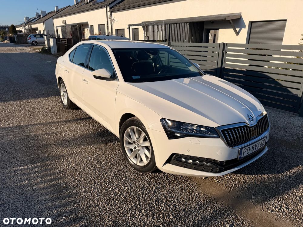 Skoda Superb 1.5 TSI Ambition DSG - 8