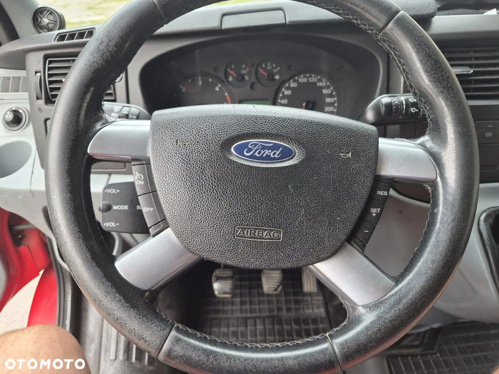 Ford Transit - 3