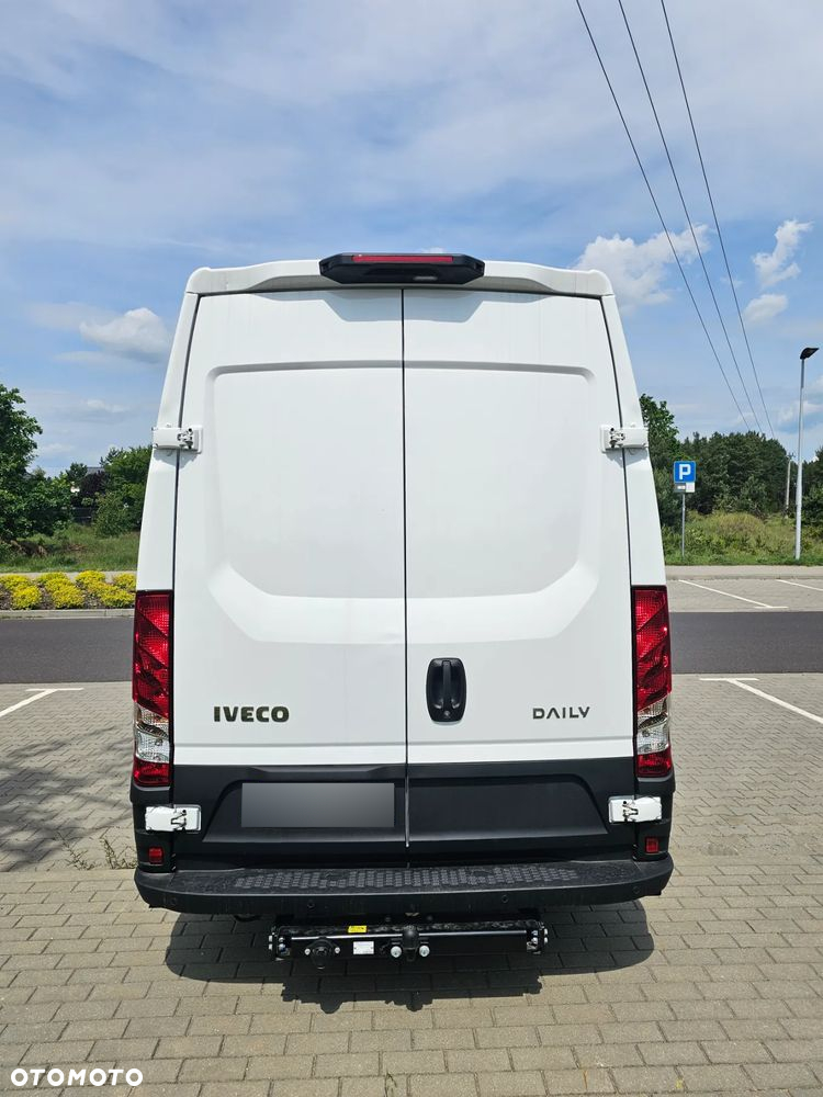 Iveco DAILY - 7