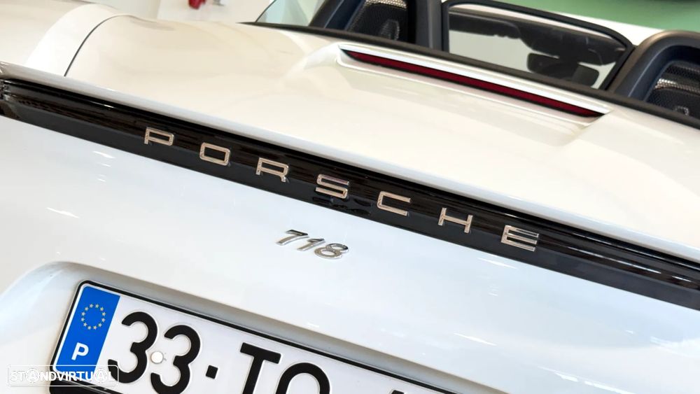Porsche 718 Boxster 2.0 - 11