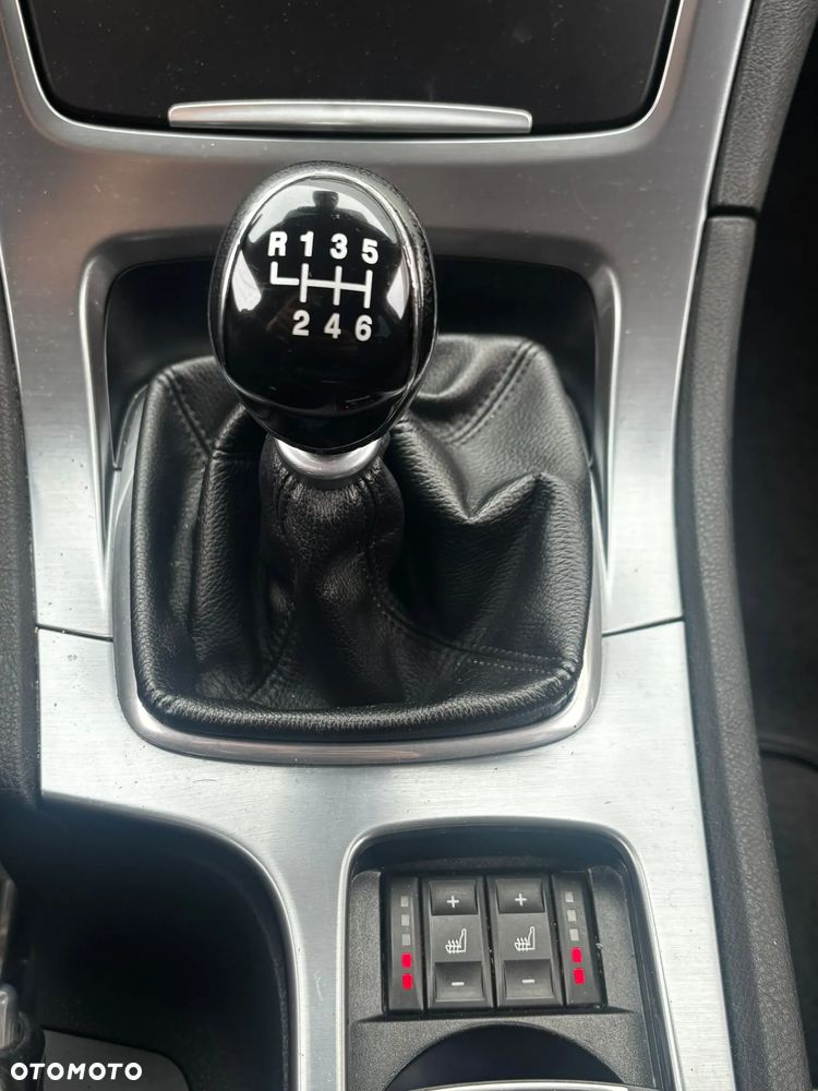 Ford Mondeo 2.0 TDCi Trend - 24