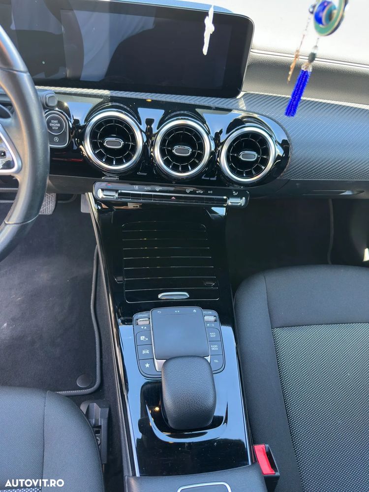 Mercedes-Benz CLA 180 d 8G-DCT - 7