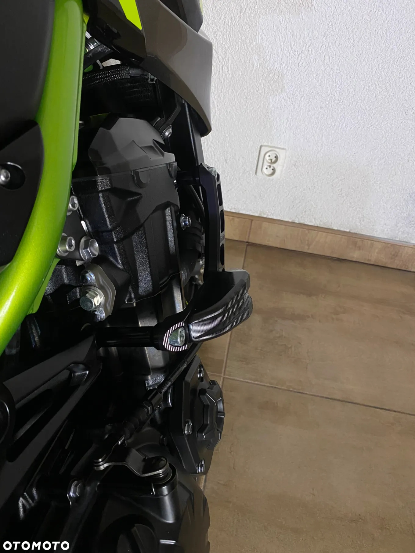 Kawasaki Z 900 - 10