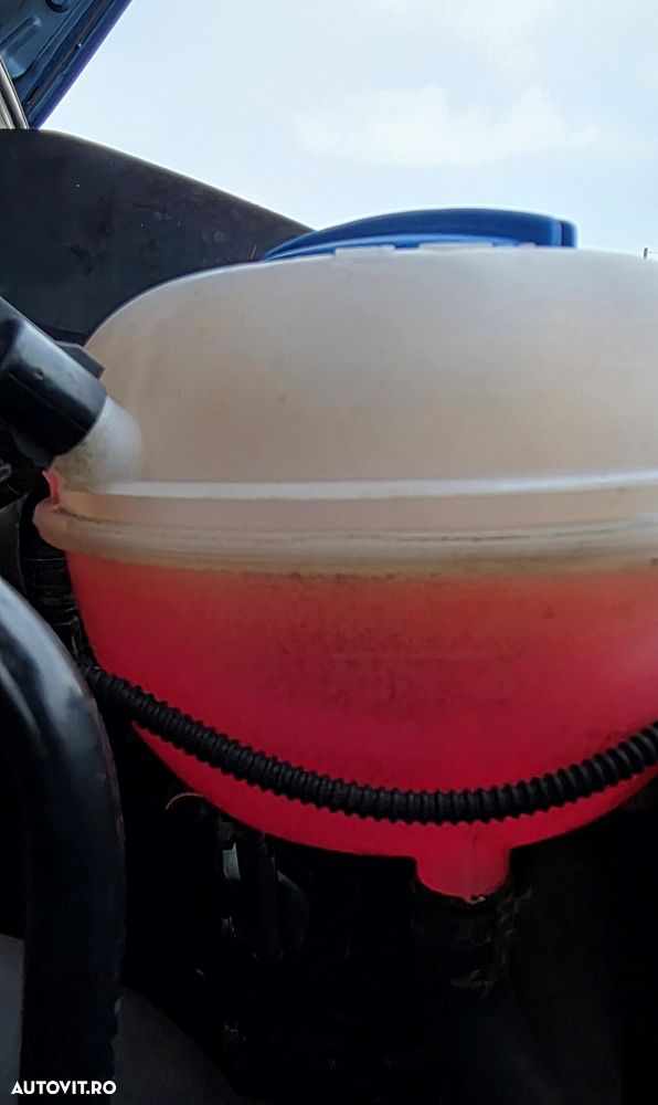 Volkswagen TRANSPORTER face lift 2.0 tdi, 140cp, 4Motion, 4x4, CLIMA, webasto, cruise control,  185.823 km,  03/2011 - 21