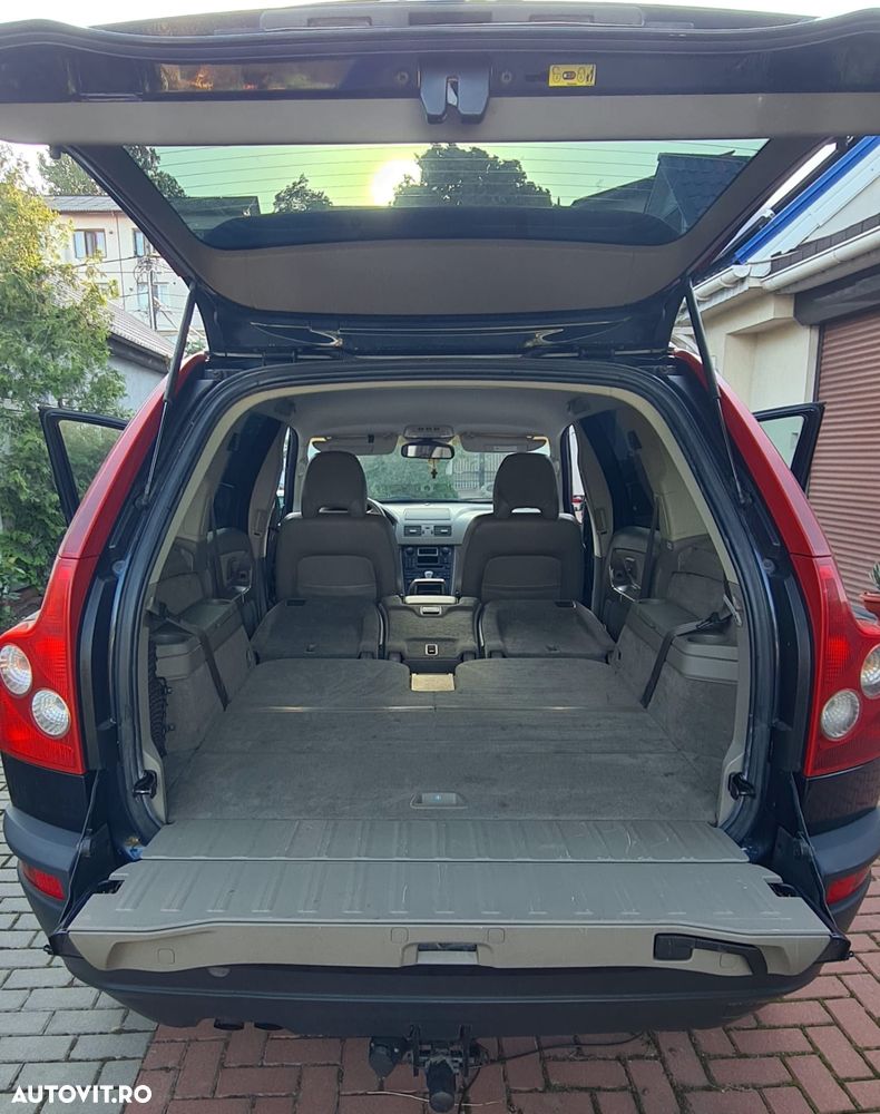 Volvo XC 90 2.4D Executive - 6