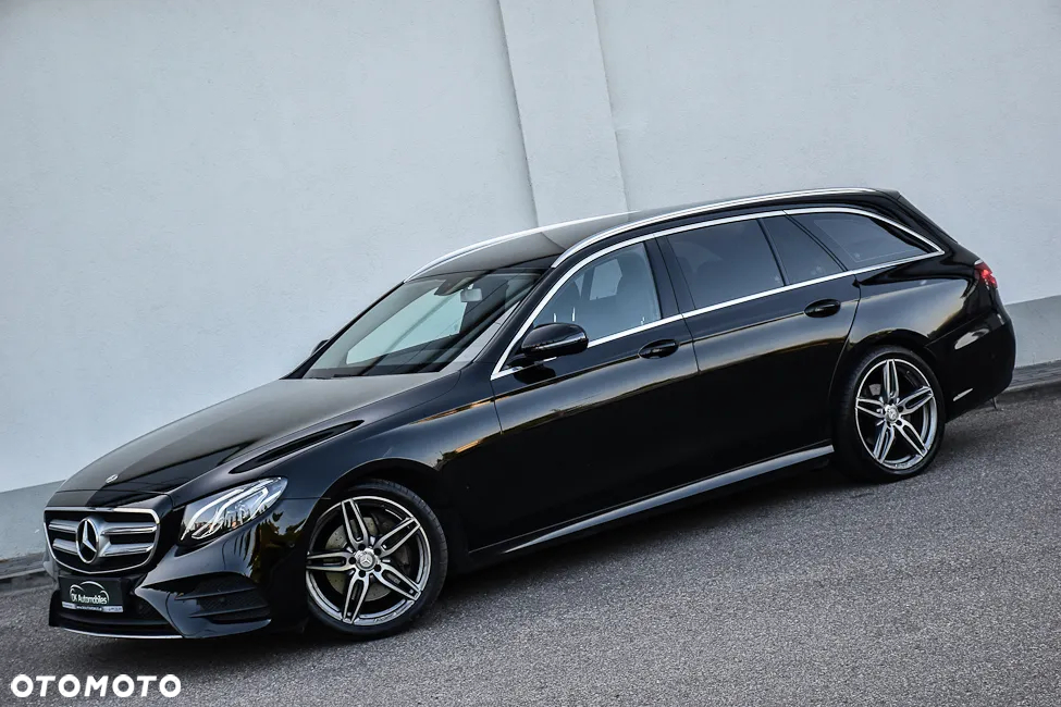 Mercedes-Benz Klasa E 220 d T 9G-TRONIC AMG Line - 4