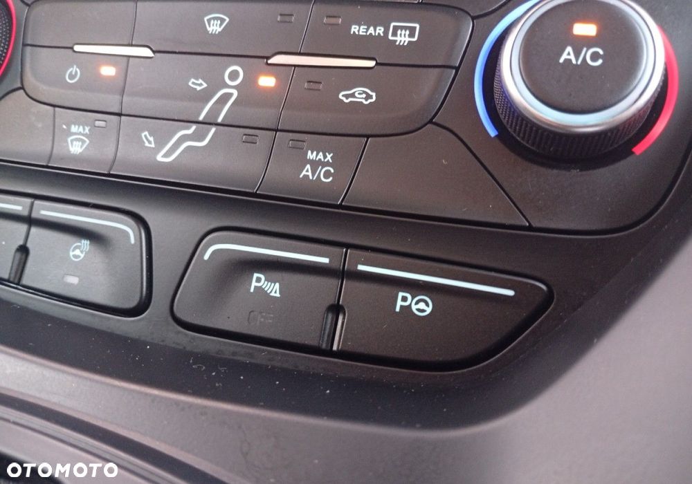 Ford C-MAX - 34