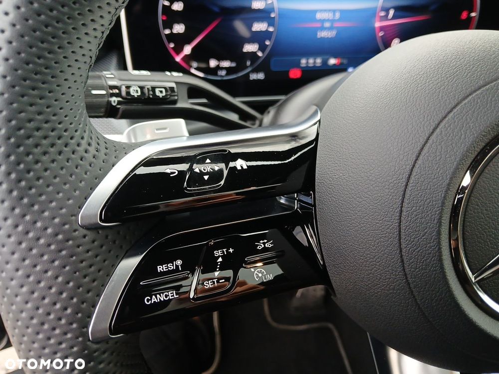 Mercedes-Benz GLC 220 d mHEV 4-Matic AMG Line - 24