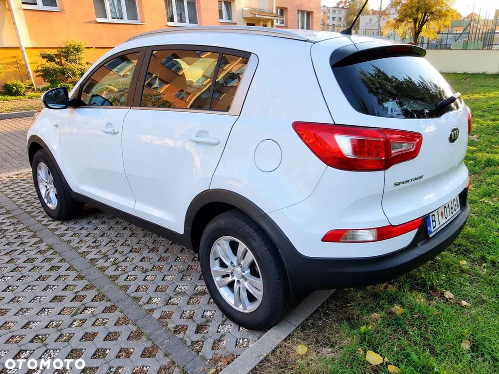 Kia Sportage 2011 photo 3