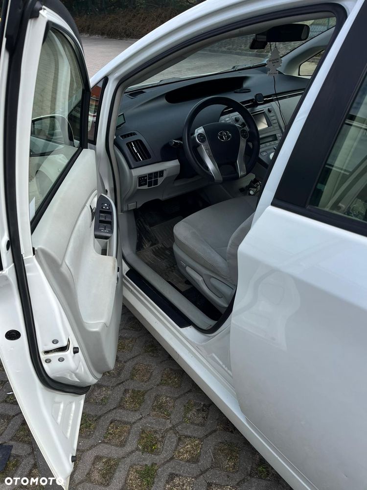 Toyota Prius 1.8 HSD Luna - 12