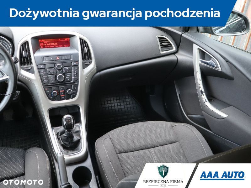 Opel Astra - 10